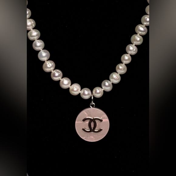 EFFY Cultured Freshwater Pearl 18" Necklace Chanel - Picture 7 of 10